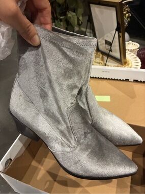 Nine West Silver Pointed Toe Mid-Heel Ankle Boots